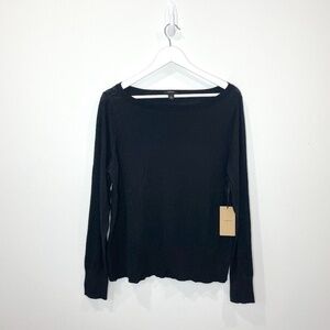 Halogen Black Long Sleeve Scoop Neck Top